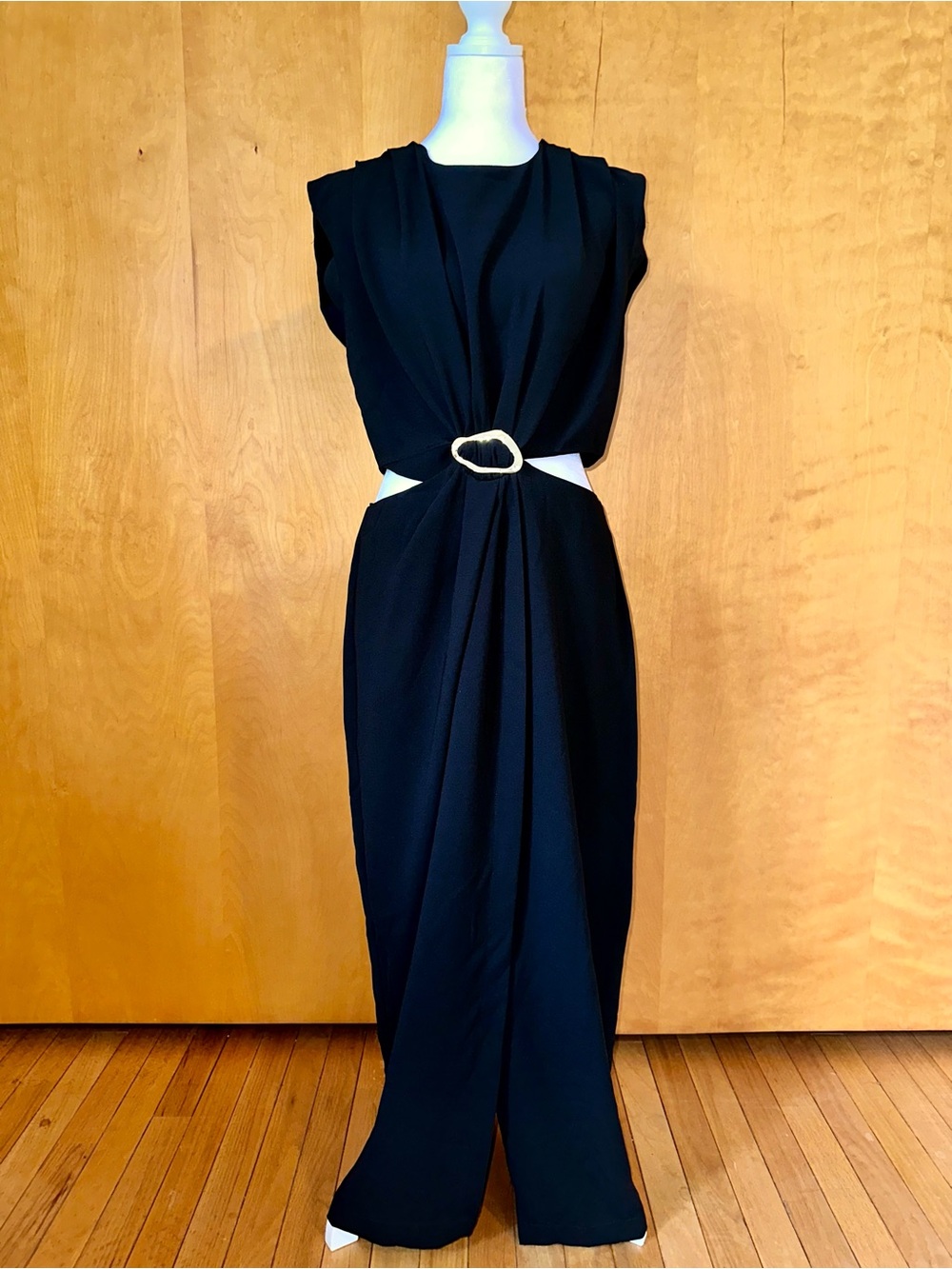 Zara Black Sleeveless Maxi Dress with Decorative Buckle